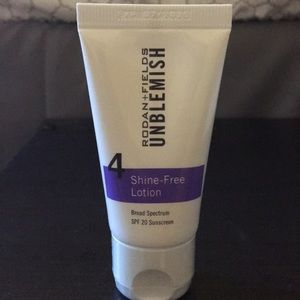 Rodan + Fields UNBLEMISH Shine-Free Lotion